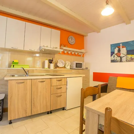 Apartment Oberhalb Voloscas Gelegene Moderne *