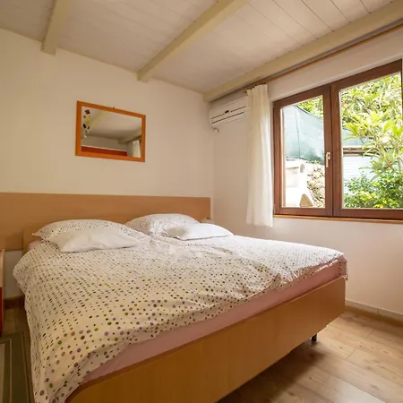 Oberhalb Voloscas Gelegene Moderne Apartment